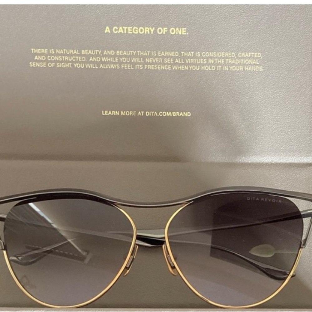 Dita Sexy Cat-Eye Sunglasses with case! Great Gift! ♥️ - Picture 7 of 7